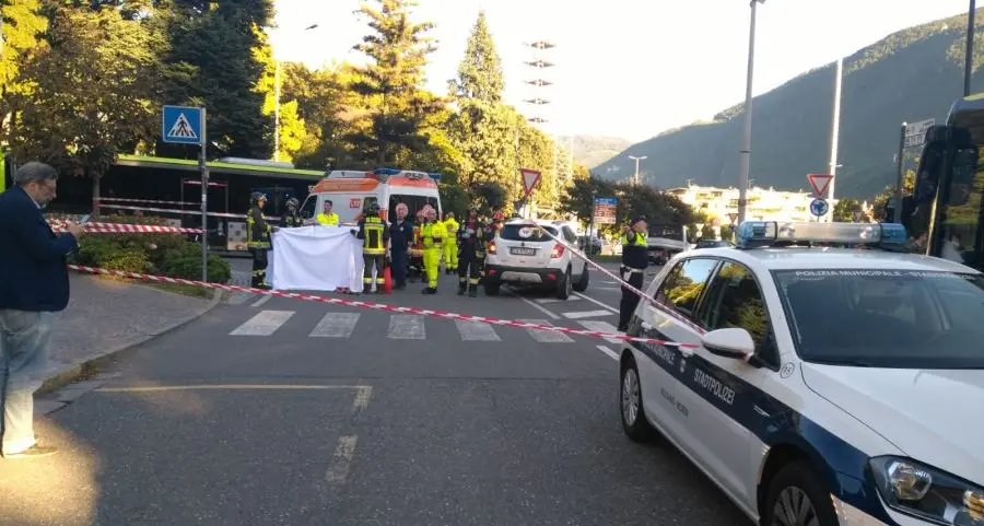 Incidente mortale in piazza Vittoria