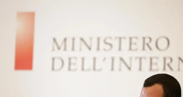Salvini, Ue? Non alzo toni né calici