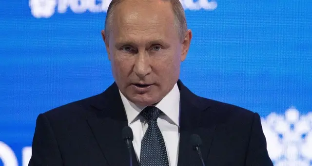 Putin, rialzo petrolio è colpa di Trump