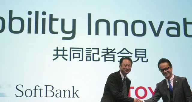 Toyota con Softbank per auto autonome