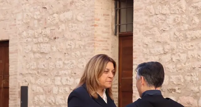 Marini sorpresa, Conte tace su sisma