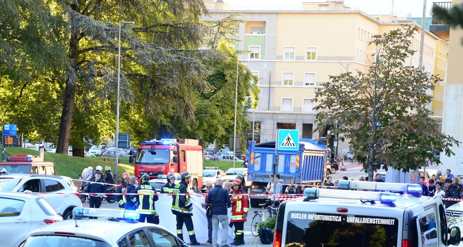 Piazza Vittoria, il Comune corre ai ripari