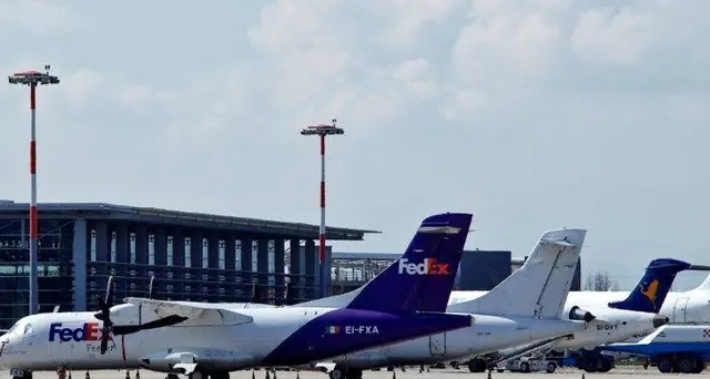 Atterraggio emergenza aeroporto Ancona