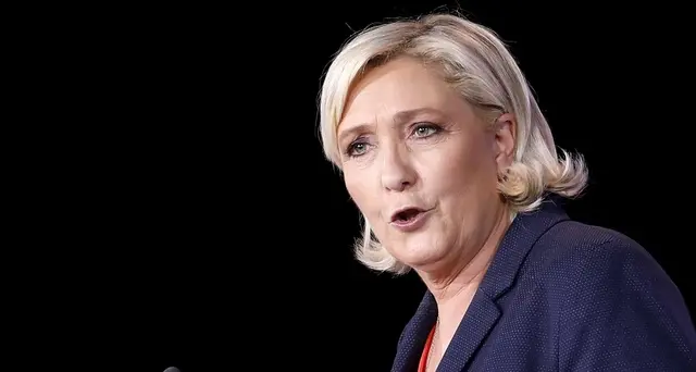 Figlia Le Pen picchiata fuori da bowling