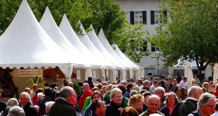 Pane e strudel, il mercato in piazza