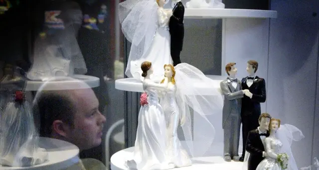 Rifiutò torta a coppia gay. 'Ha ragione'