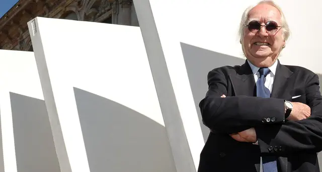 Dopo accuse molestie Meier si ritira