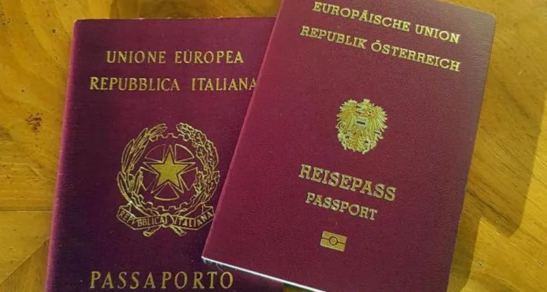 Kompatscher, il doppio passaporto non sia un elemento di divisione