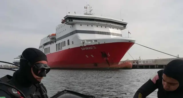 Rimossi 2.200 ordigni in porto Bari
