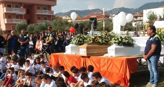 Funerali vittime alluvione nel lametino