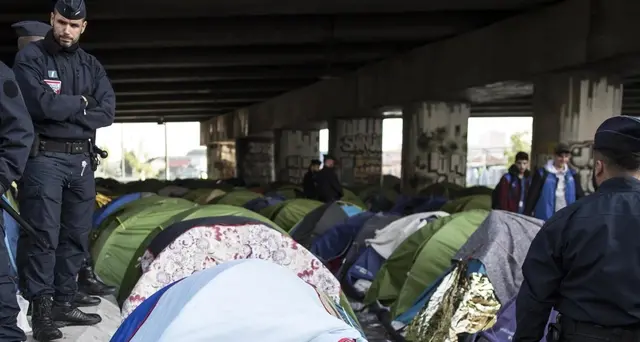 Farnesina,Francia chiarisca sui migranti