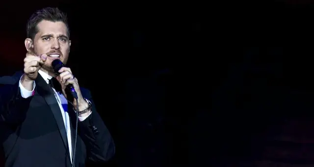 Bublé, lo staff smentisce il ritiro