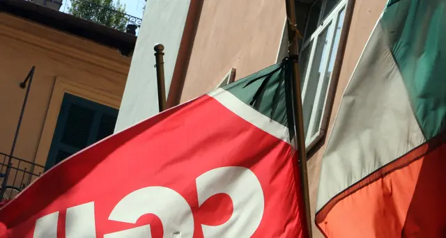 Solo fra 40 donne, 'sono discriminato'