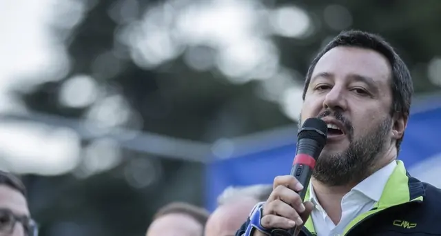 Salvini, stufo mettere toppe leggi Ue