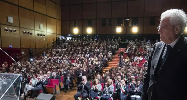 Mattarella, imparare italiano priorità