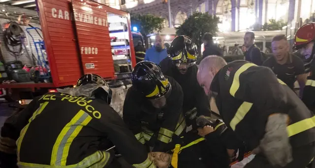 Raggi, città accanto a feriti