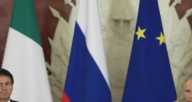 Conte, Mosca contribuirà a summit Libia