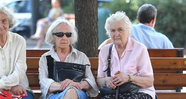 Insp, aumenta età donne pensioni, -23%
