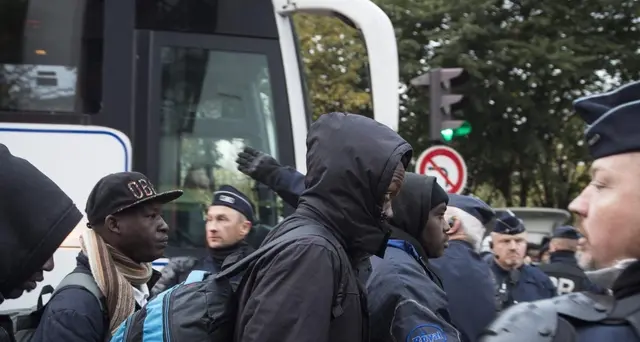 Francia, sgombero campo illegale Nantes