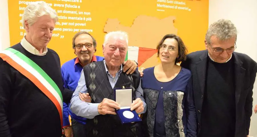 La Medaglia della città al centenario Bruno Bertoldi