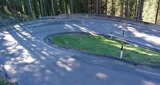 Carezza, da lunedì i lavori al tornante prima del lago