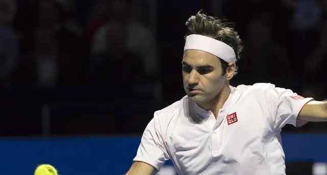 Federer vince nella 'sua' Basilea
