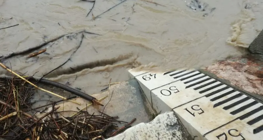 Il fiume Adige verso il ritorno alla normalità, isolato l'abitato di Redagno