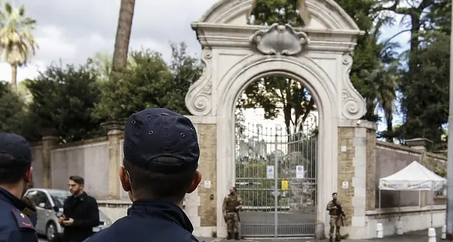 Ossa in Nunziatura, forse di due persone