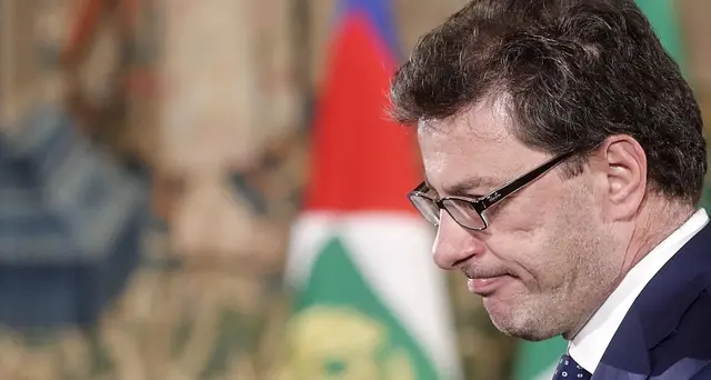 Giorgetti, difficile attuare reddito