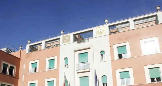 Rogo ospedale Roma, trasferiti pazienti