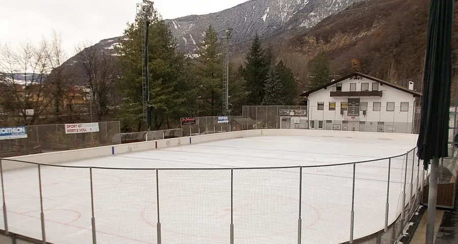 Pronta a breve la pista ghiacciata