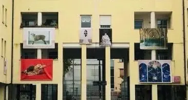 Don Bosco, oggi i mega “santini” sui palazzi