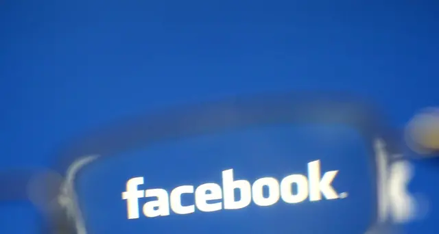 Midterm: Fb blocca account legati Mosca