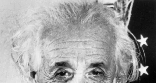 Einstein nel 22, tempi bui per Germania