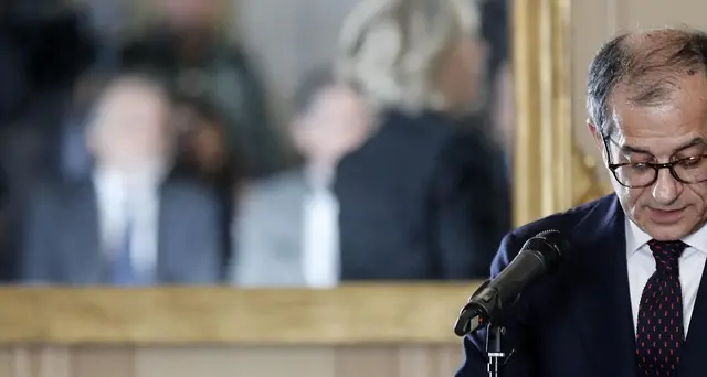 Tria, crescita Italia non si negozia