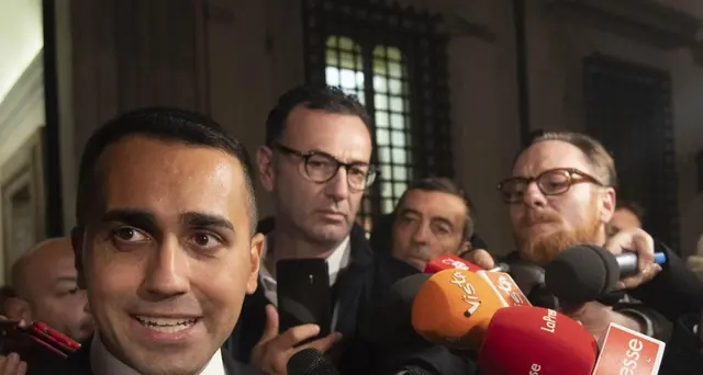 Di Maio, dl reddito-pensioni entro 2018