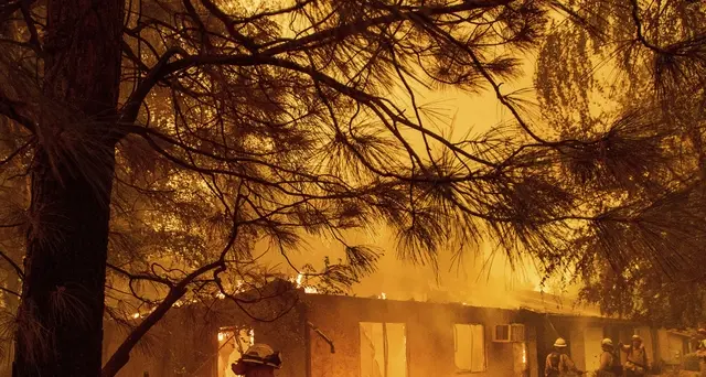 California, 63 i morti negli incendi