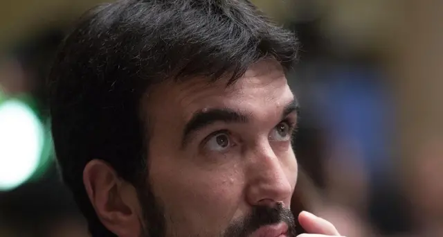 Pd, Martina:unito a assemblea,poi decido