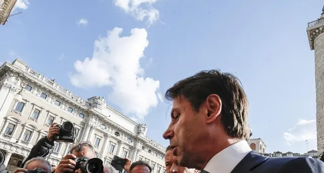 Conte, lavoro a differenziata capillare