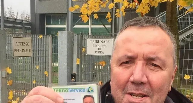 Licenziato per il Parkinson, riassunto