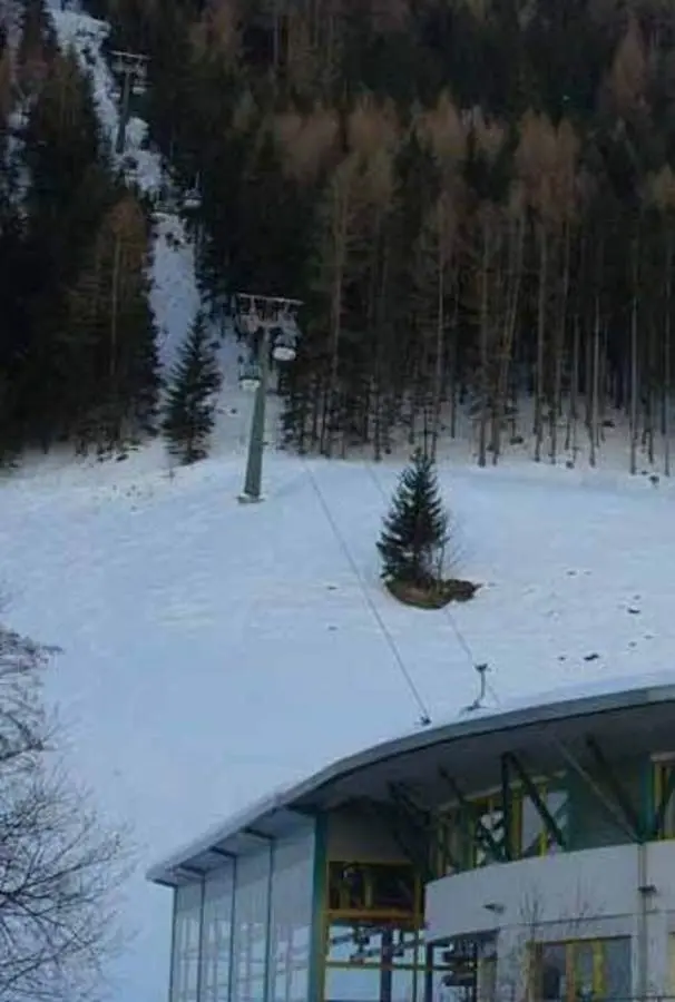Monte Chiusetta, nuova seggiovia al rush finale