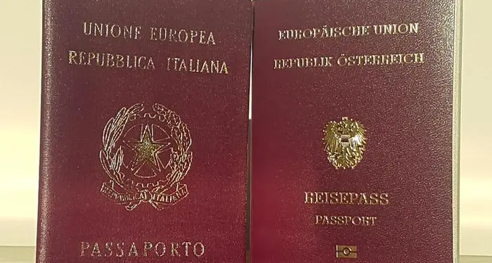Doppio passaporto, Vienna pronta a discutere con Roma all'inizio del nuovo anno