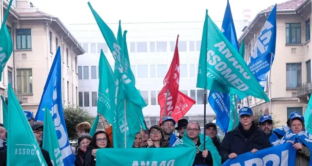 Sciopero medici, adesioni a 90%