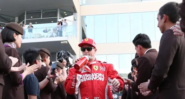 Raikkonen si ritira, Hamilton in testa