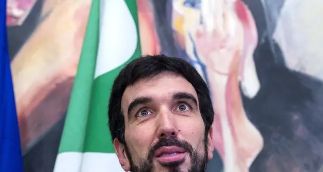 Global compact: Martina,Conte vergognoso