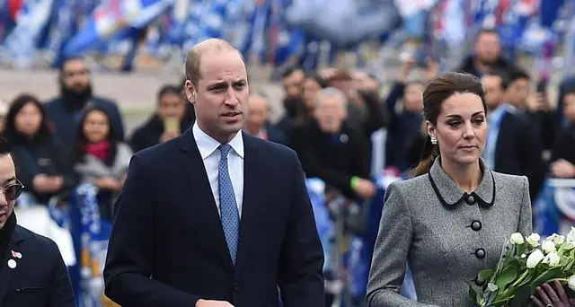 Will e Kate ricordano patron Leicester