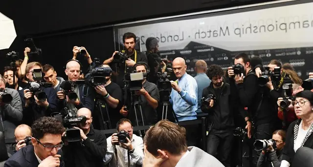 Mondiale scacchi, Carlsen campione