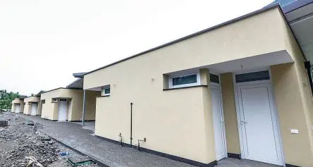 Casette per i sinti, il canone d’affitto è di 25 euro al mese