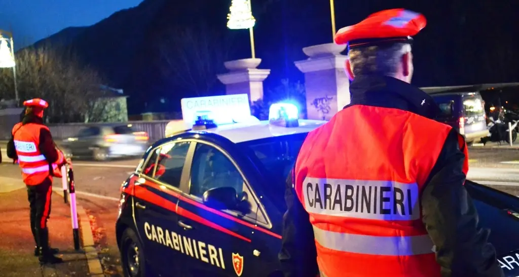 Carabinieri, controlli su 300 veicoli