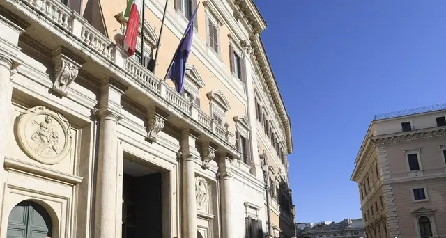 Mattarella promulga decreto sicurezza